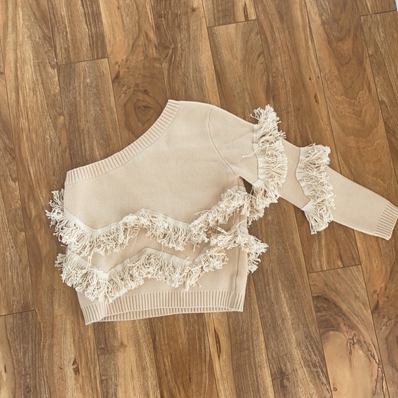 Boho Fringe Sweater - Picture 3 of 4